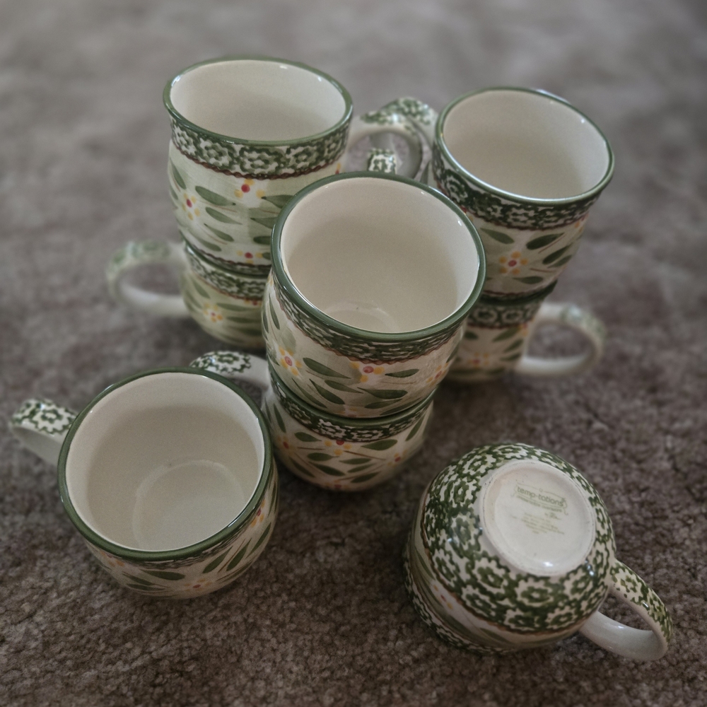 Temptations Green and White Floral Mug Set